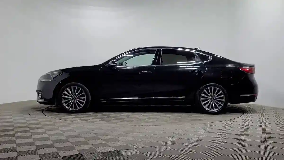 Kia K7 2016 года за 10 990 000 тг. в Алматы