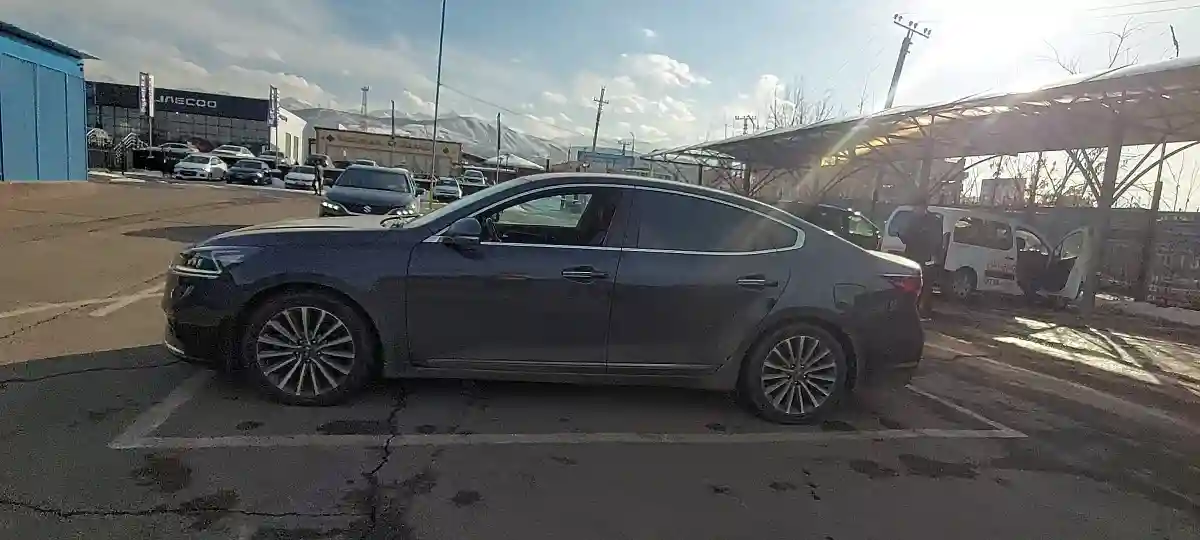 Kia K7 2018 года за 12 000 000 тг. в Алматы