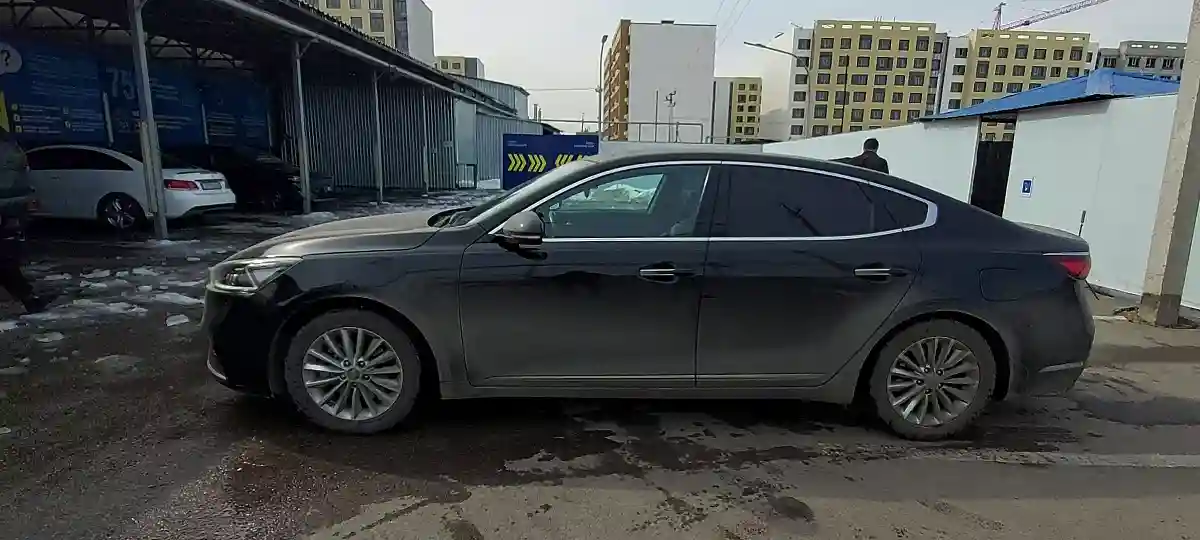 Kia K7 2017 года за 11 000 000 тг. в Алматы