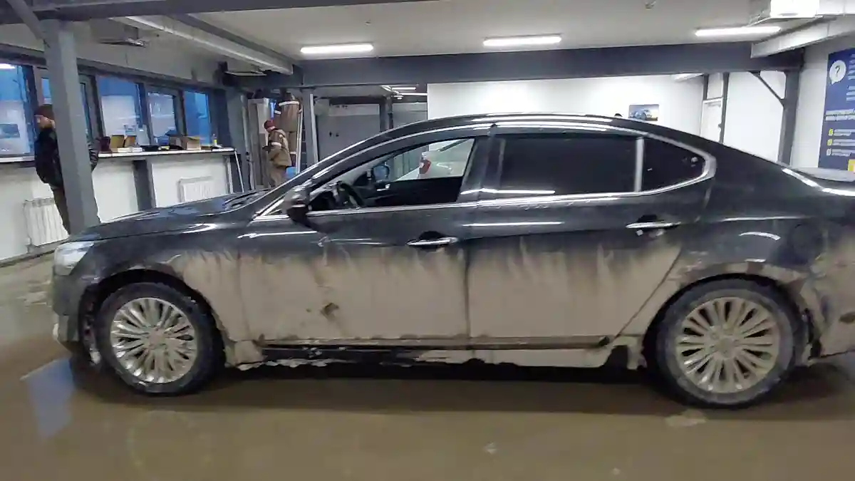 Kia Cadenza 2014 года за 9 000 000 тг. в Астана