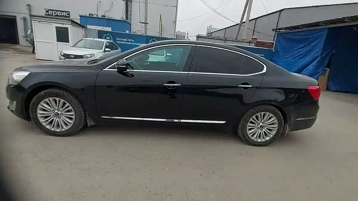 Kia Cadenza 2015 года за 9 000 000 тг. в Шымкент