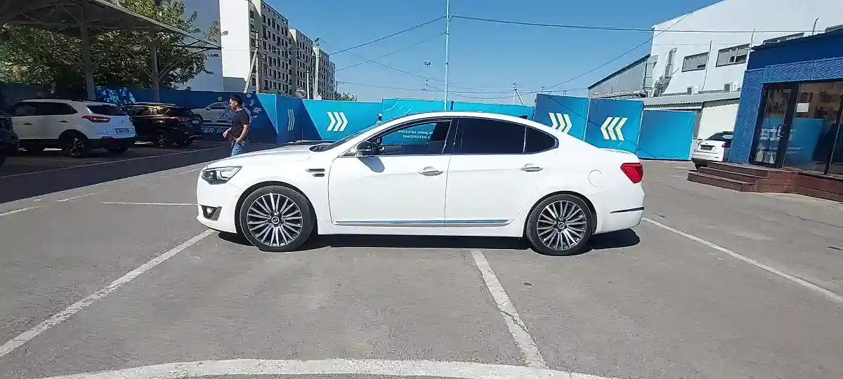 Kia K7 2013 года за 9 500 000 тг. в Алматы