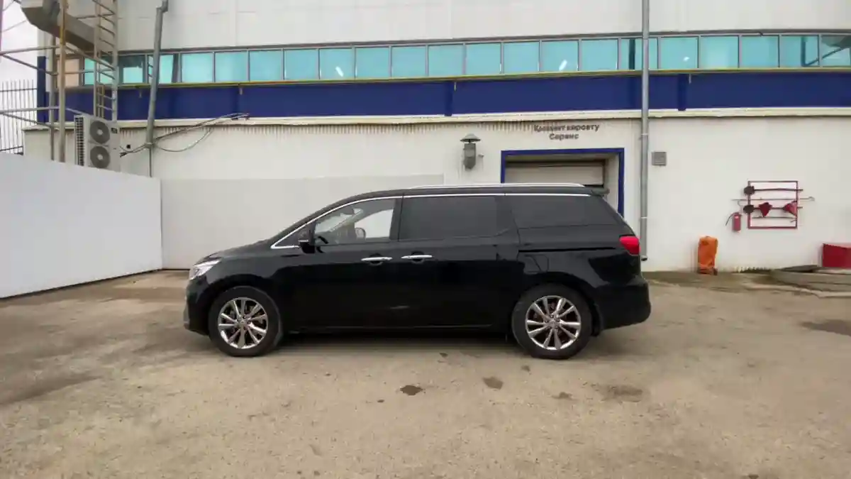 Kia Carnival 2019 года за 10 690 000 тг. в Уральск