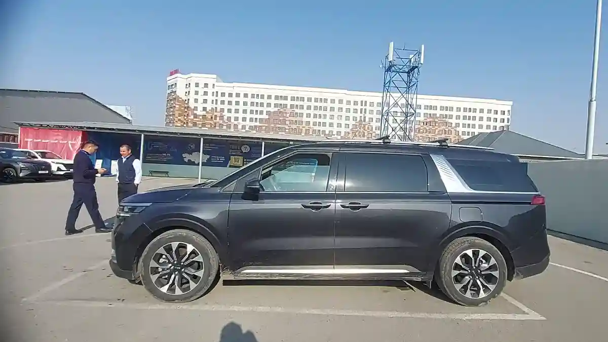 Kia Carnival 2022 года за 21 500 000 тг. в Шымкент