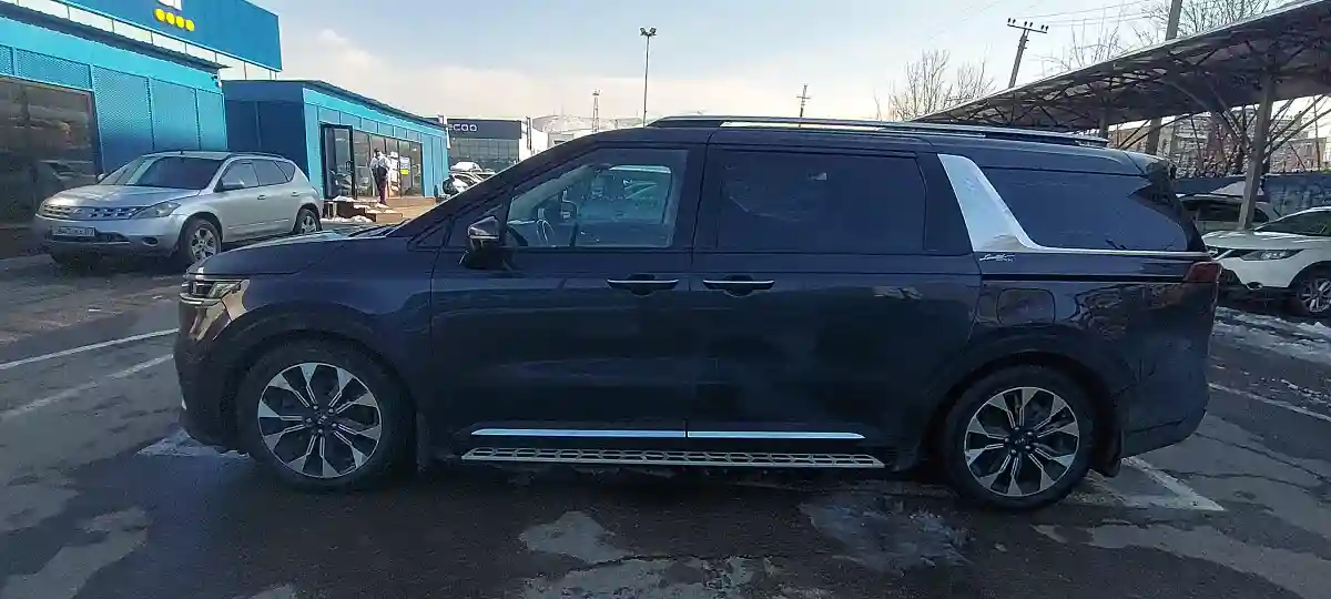 Kia Carnival 2021 года за 16 500 000 тг. в Алматы