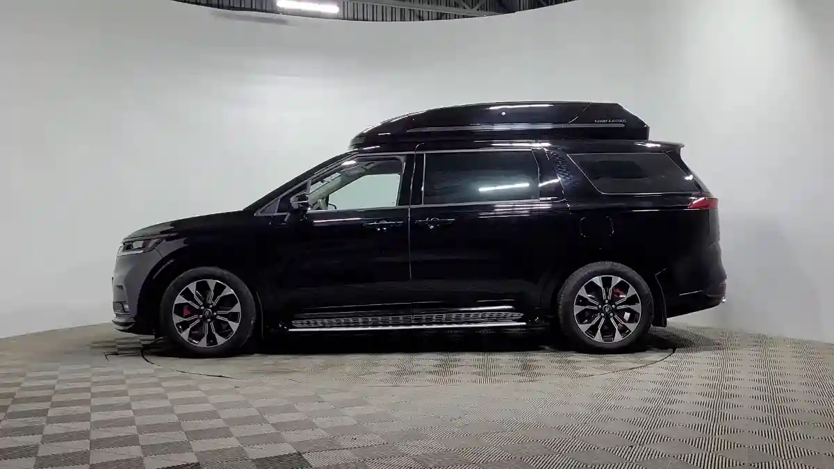Kia Carnival 2021 года за 21 000 000 тг. в Алматы