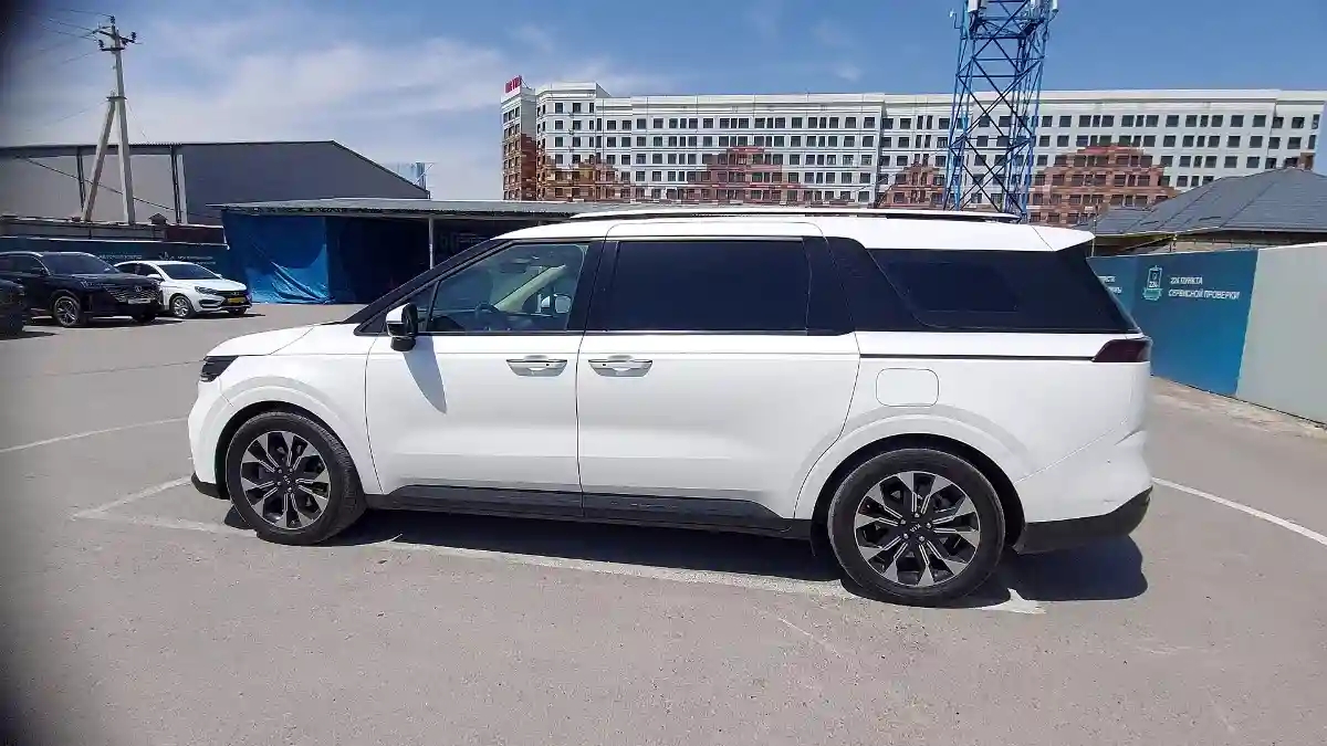 Kia Carnival 2021 года за 20 000 000 тг. в Шымкент