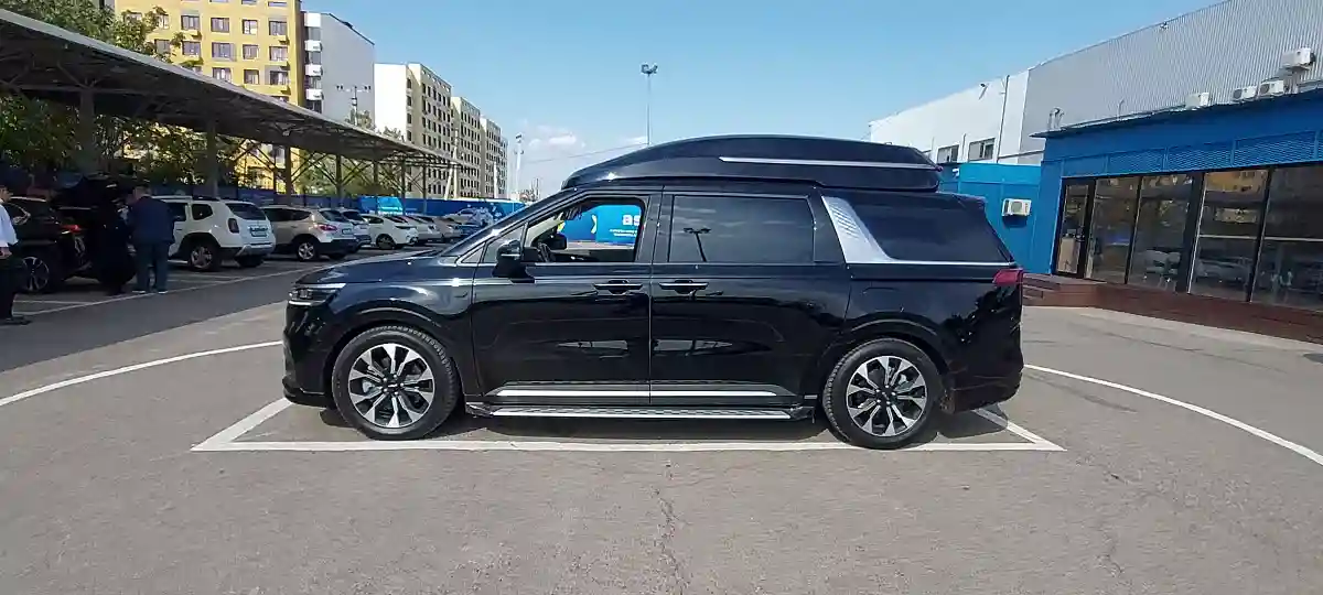 Kia Carnival 2022 года за 25 000 000 тг. в Алматы