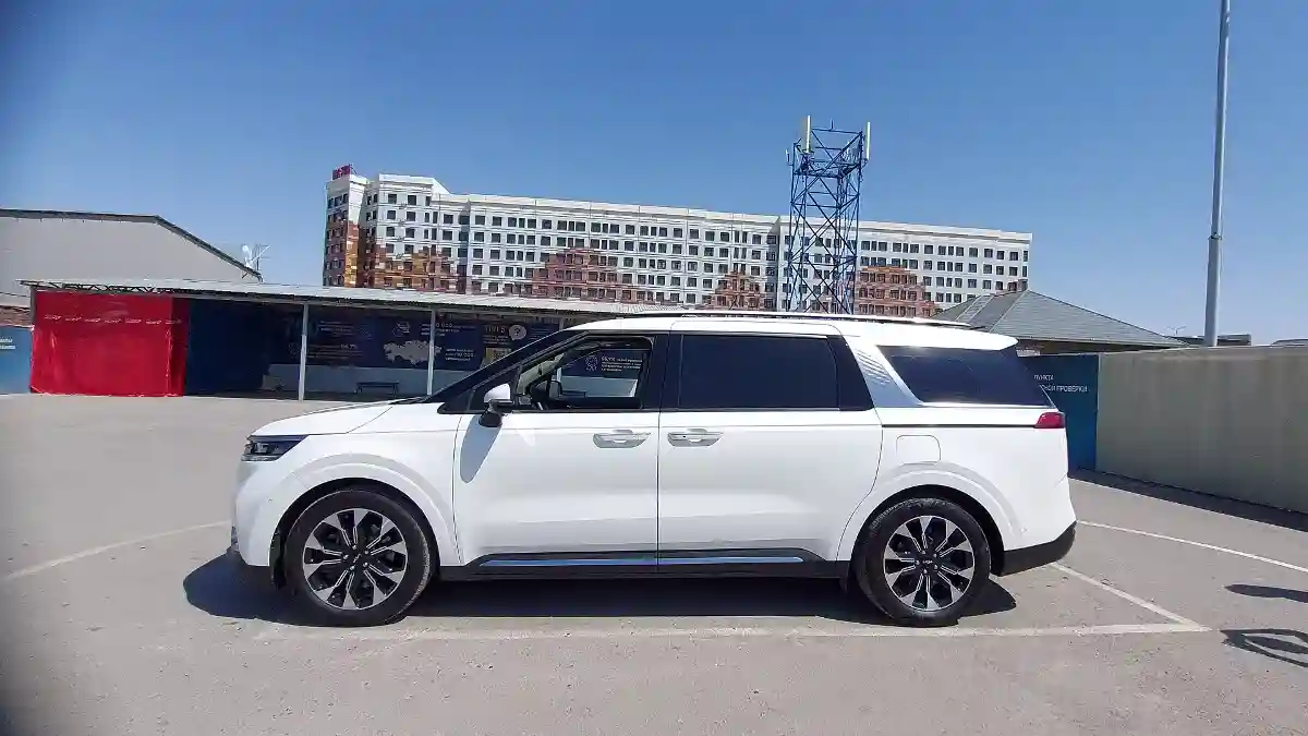 Kia Carnival 2022 года за 24 000 000 тг. в Шымкент