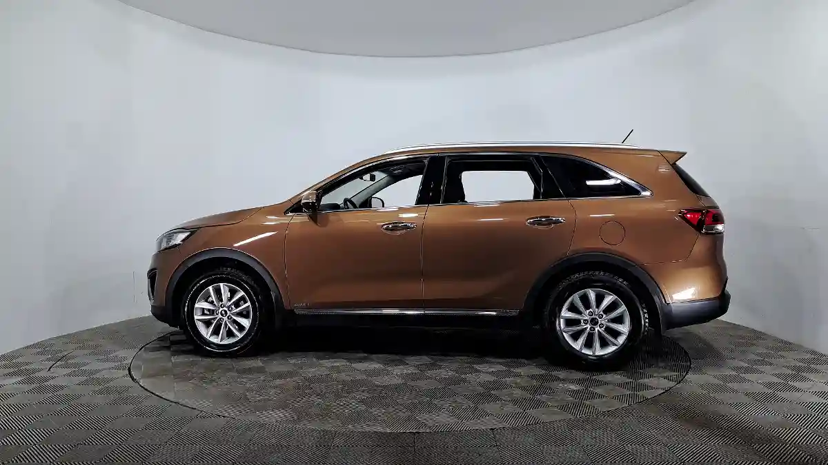 Kia Sorento 2015 года за 8 990 000 тг. в Астана