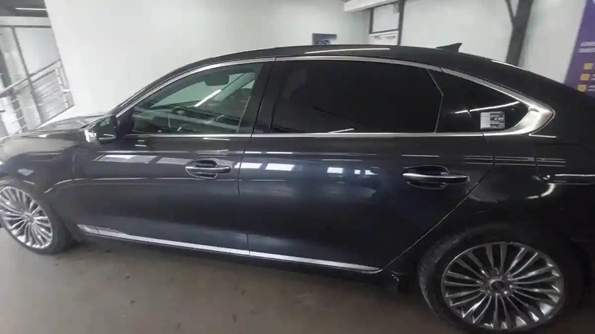 Kia K9 2018 года за 15 000 000 тг. в Астана