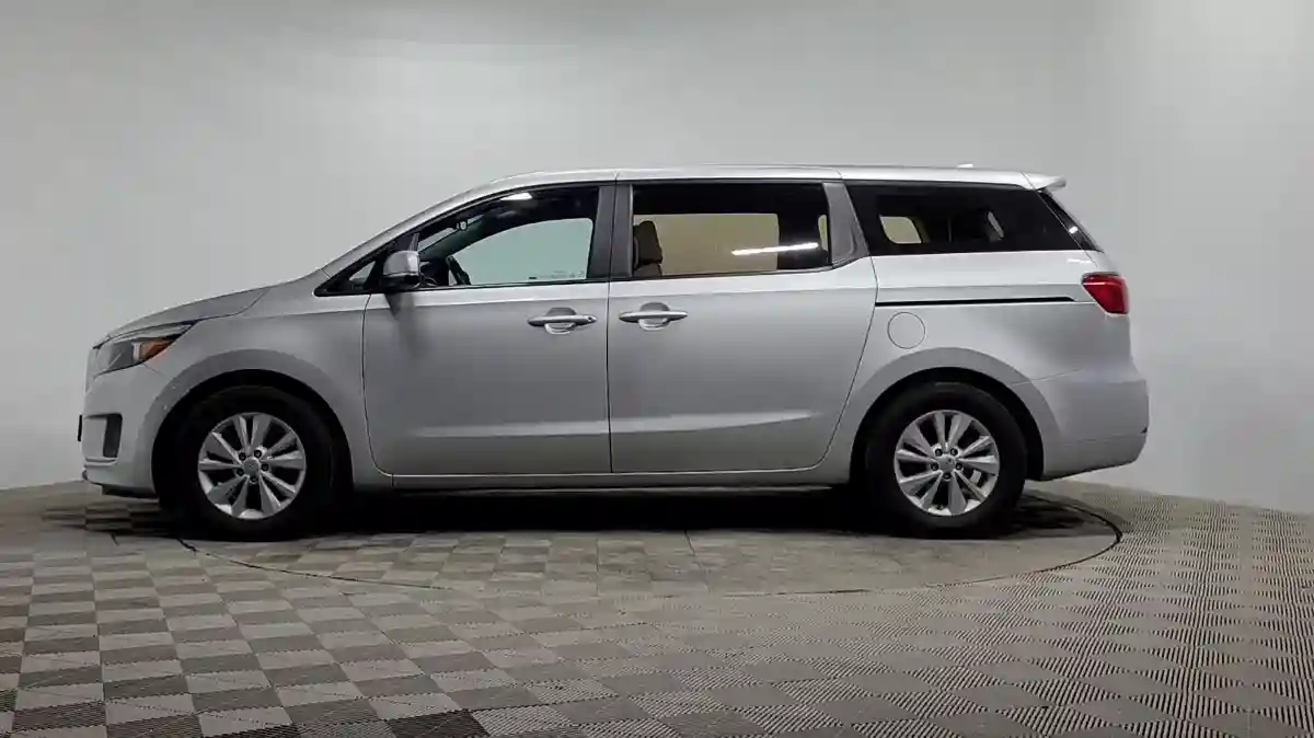 Kia Sedona 2017 года за 12 200 000 тг. в Алматы