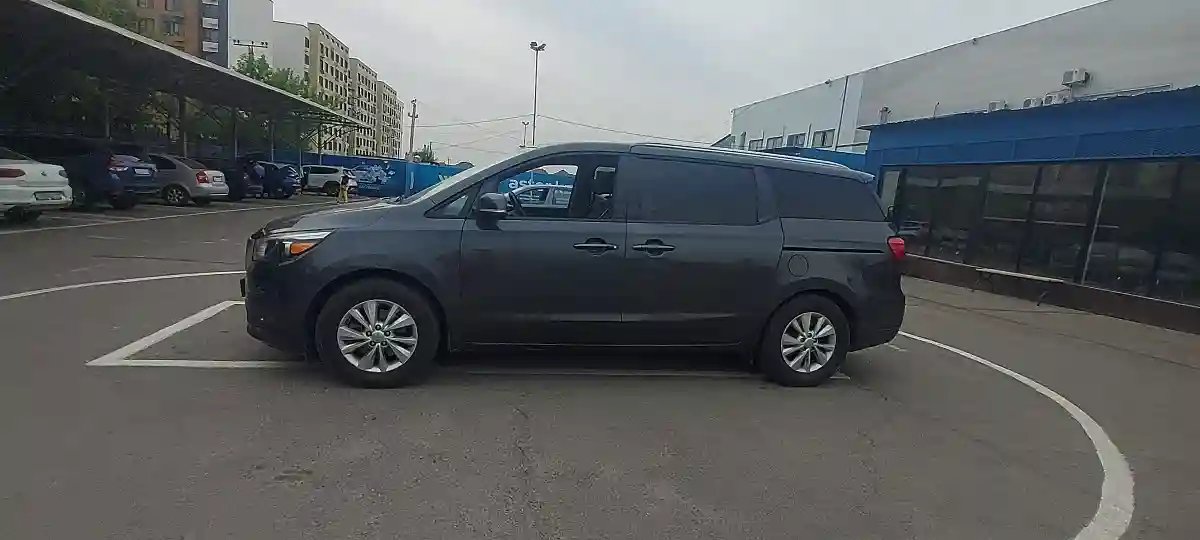Kia Sedona 2016 года за 11 500 000 тг. в Алматы