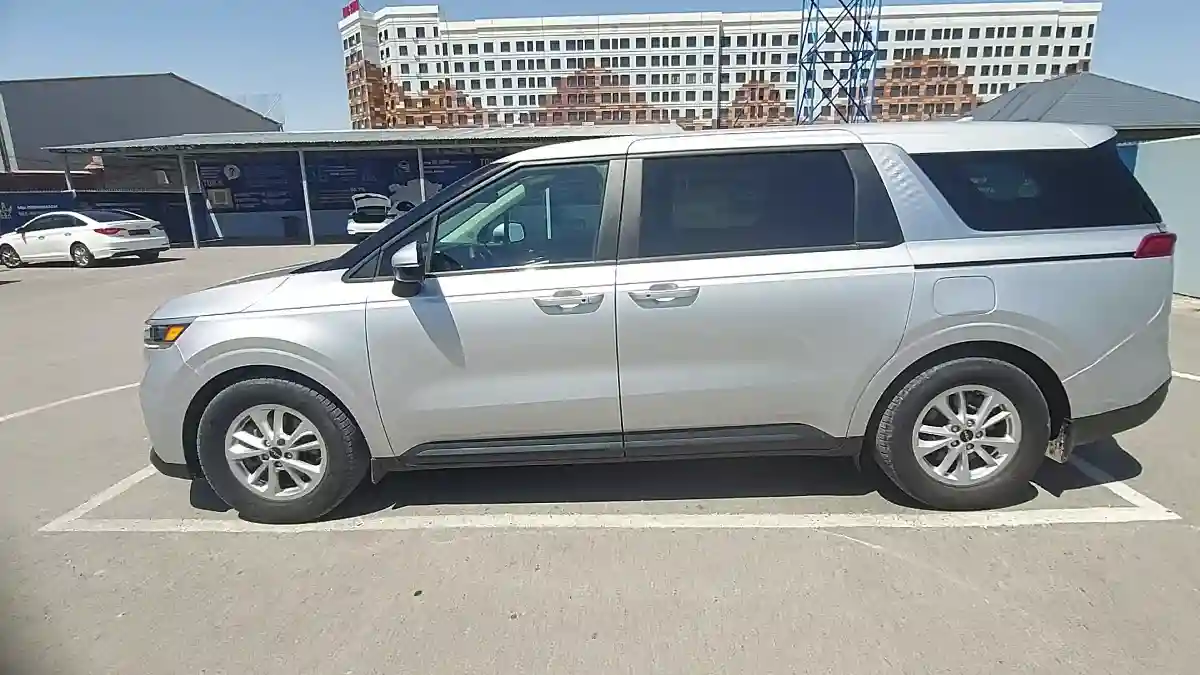 Kia Carnival 2022 года за 19 000 000 тг. в Шымкент