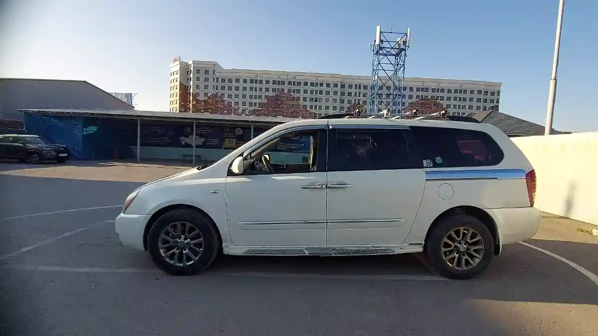 Kia Carnival 2009 года за 5 000 000 тг. в Шымкент