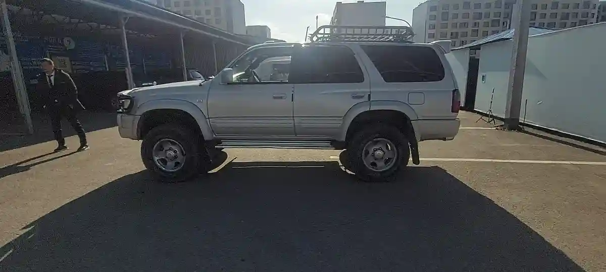 Toyota Hilux Surf 1996 года за 4 000 000 тг. в Алматы
