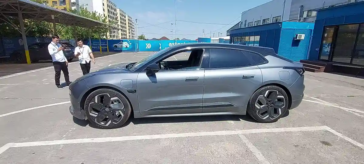 Zeekr 001 2023 года за 14 000 000 тг. в Алматы