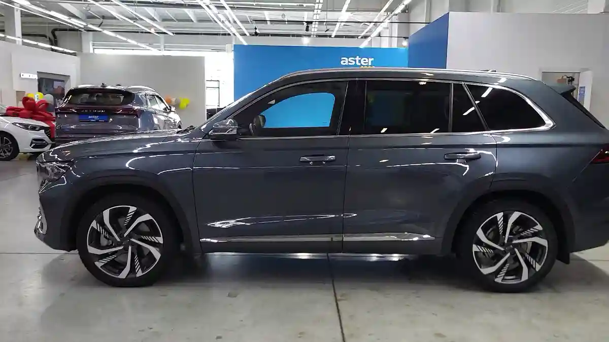 Geely Monjaro 2023 года за 13 500 000 тг. в Усть-Каменогорск