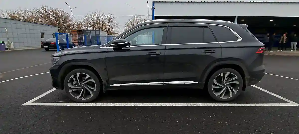 Geely Monjaro 2023 года за 24 000 000 тг. в Алматы