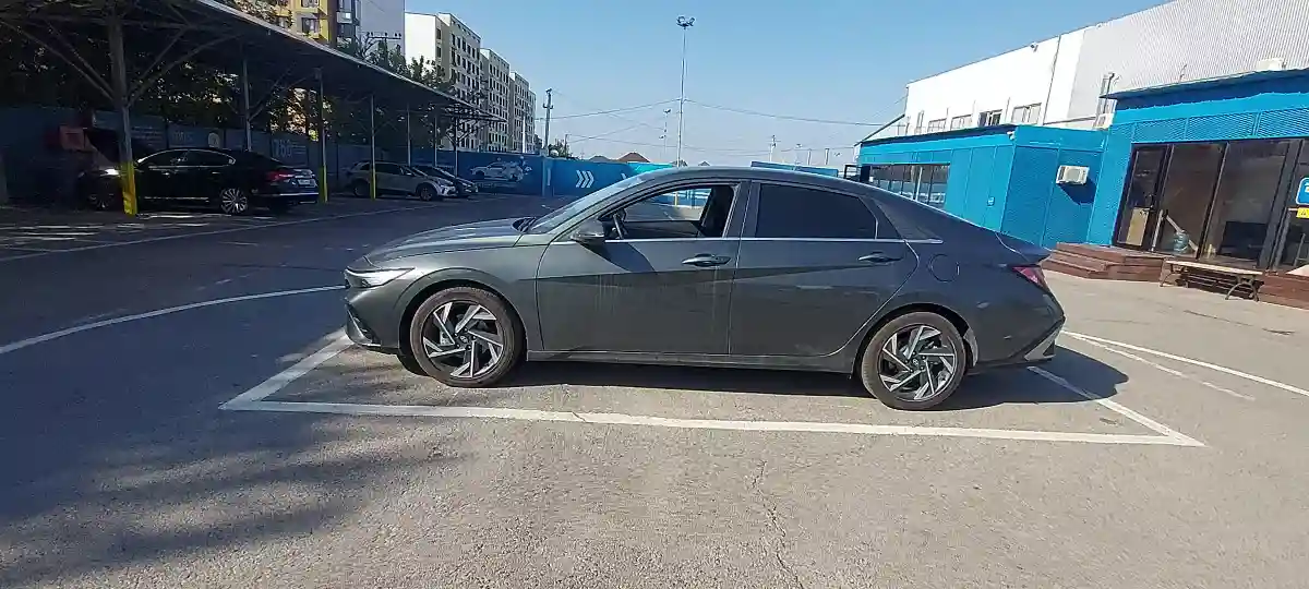 Hyundai Elantra 2024 года за 9 000 000 тг. в Алматы