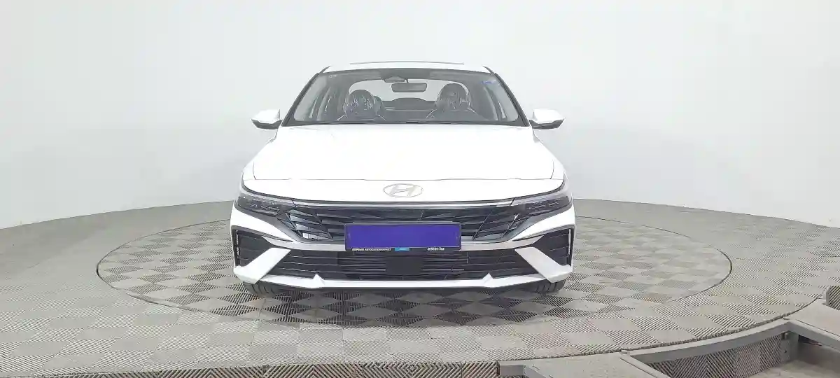 Hyundai Elantra 2024 года за 10 150 000 тг. в Караганда
