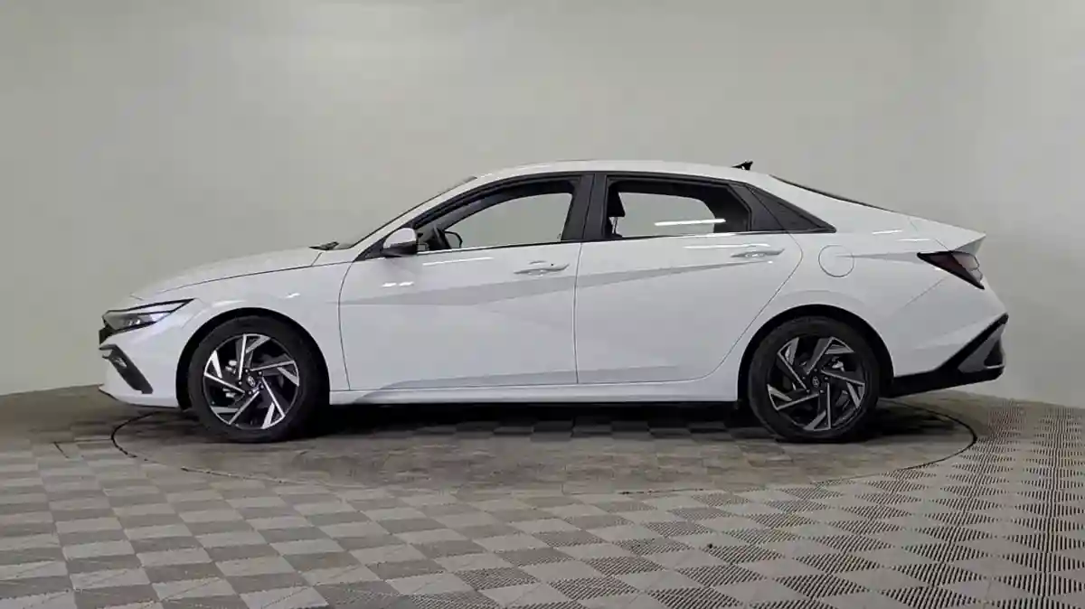 Hyundai Elantra 2024 года за 9 100 000 тг. в Алматы