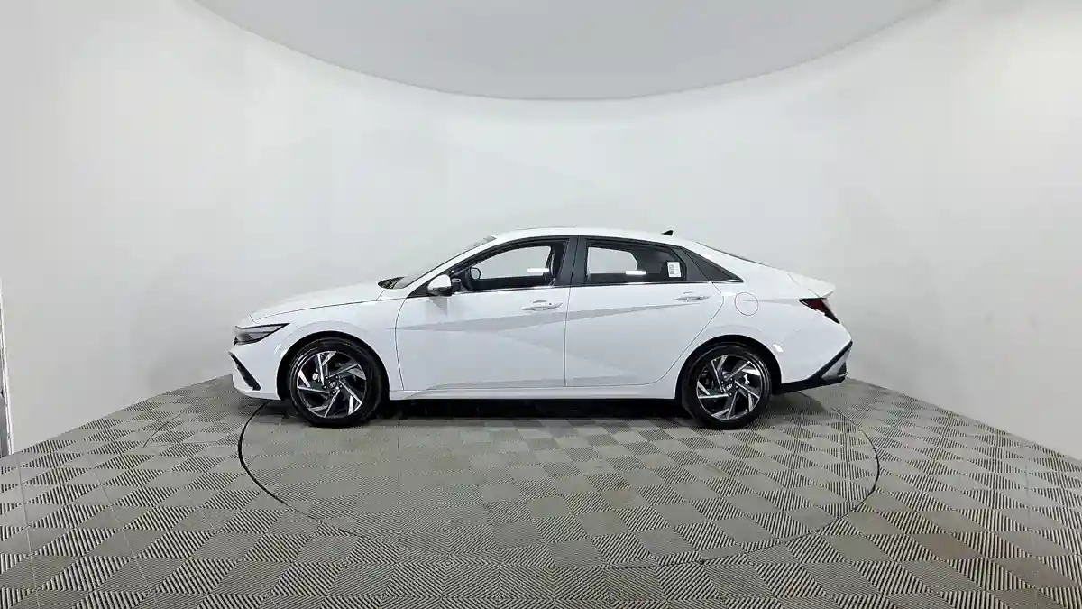 Hyundai Elantra 2023 года за 8 370 000 тг. в Павлодар