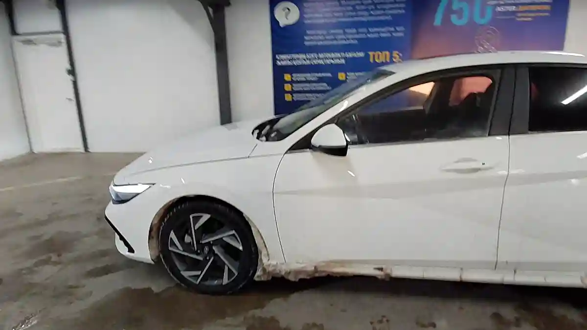 Hyundai Elantra 2023 года за 10 500 000 тг. в Астана