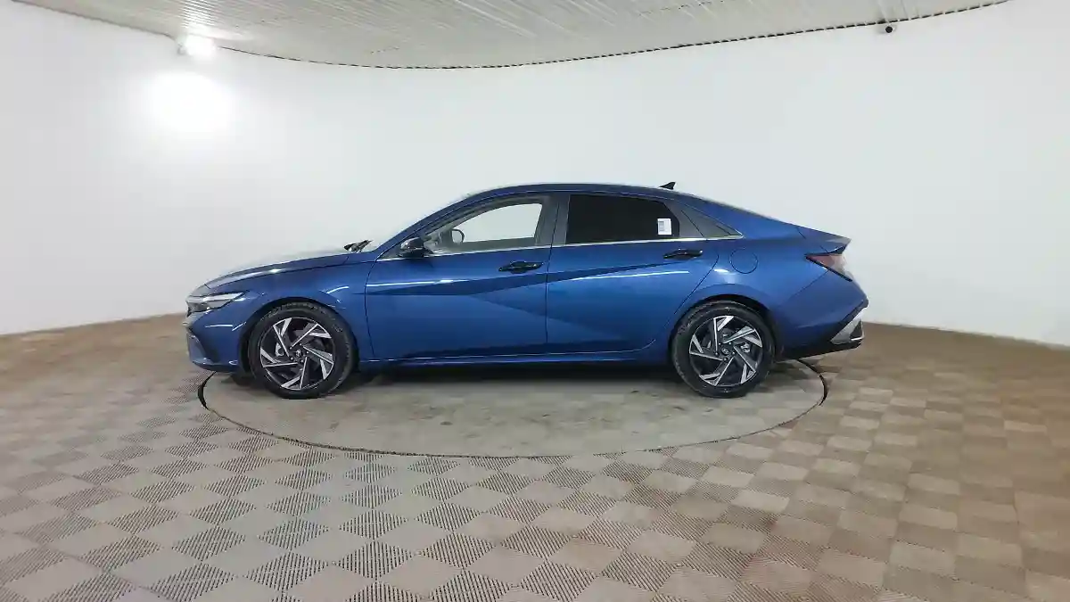 Hyundai Elantra 2024 года за 9 390 000 тг. в Шымкент