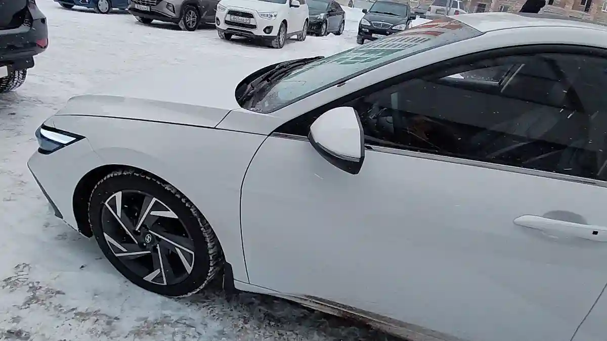 Hyundai Elantra 2024 года за 10 000 000 тг. в Астана