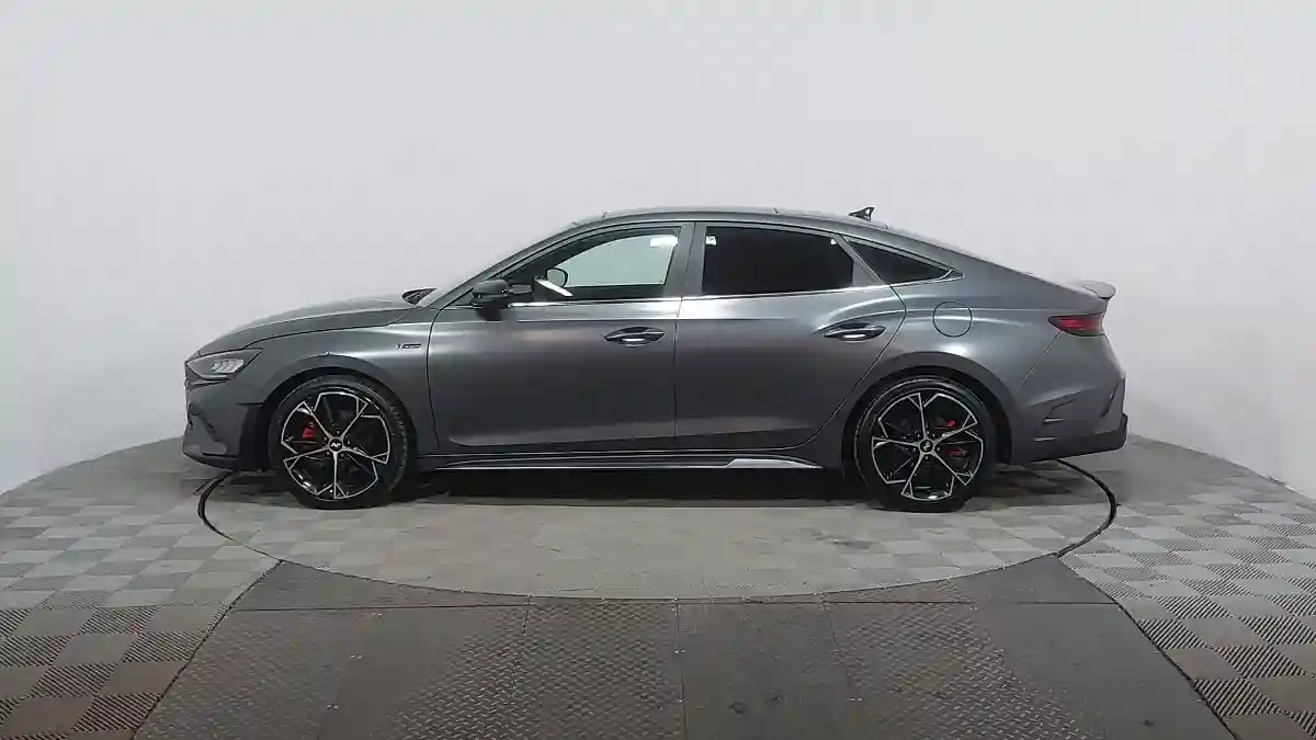 Hyundai Lafesta 2023 года за 11 490 000 тг. в Астана
