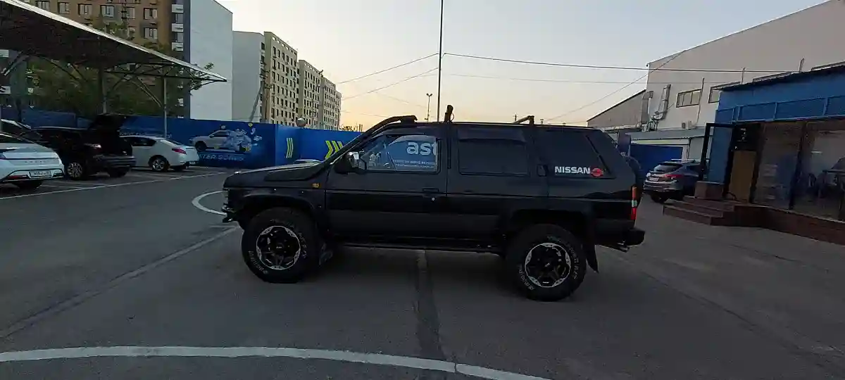 Nissan Terrano 1993 года за 2 500 000 тг. в Алматы