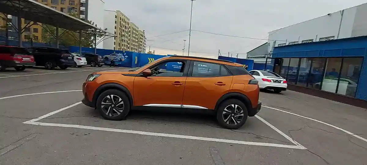 Peugeot 2008 2023 года за 14 000 000 тг. в Алматы