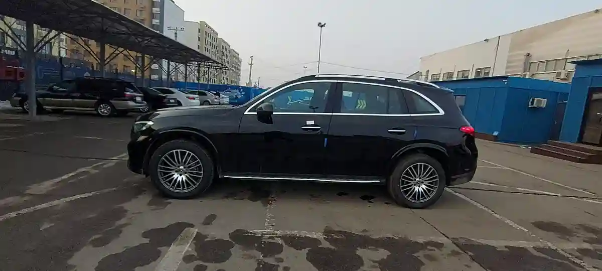 Mercedes-Benz GLC 2023 года за 27 500 000 тг. в Алматы