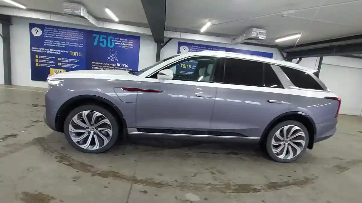 Hongqi E-HS9 2022 года за 36 000 000 тг. в Астана