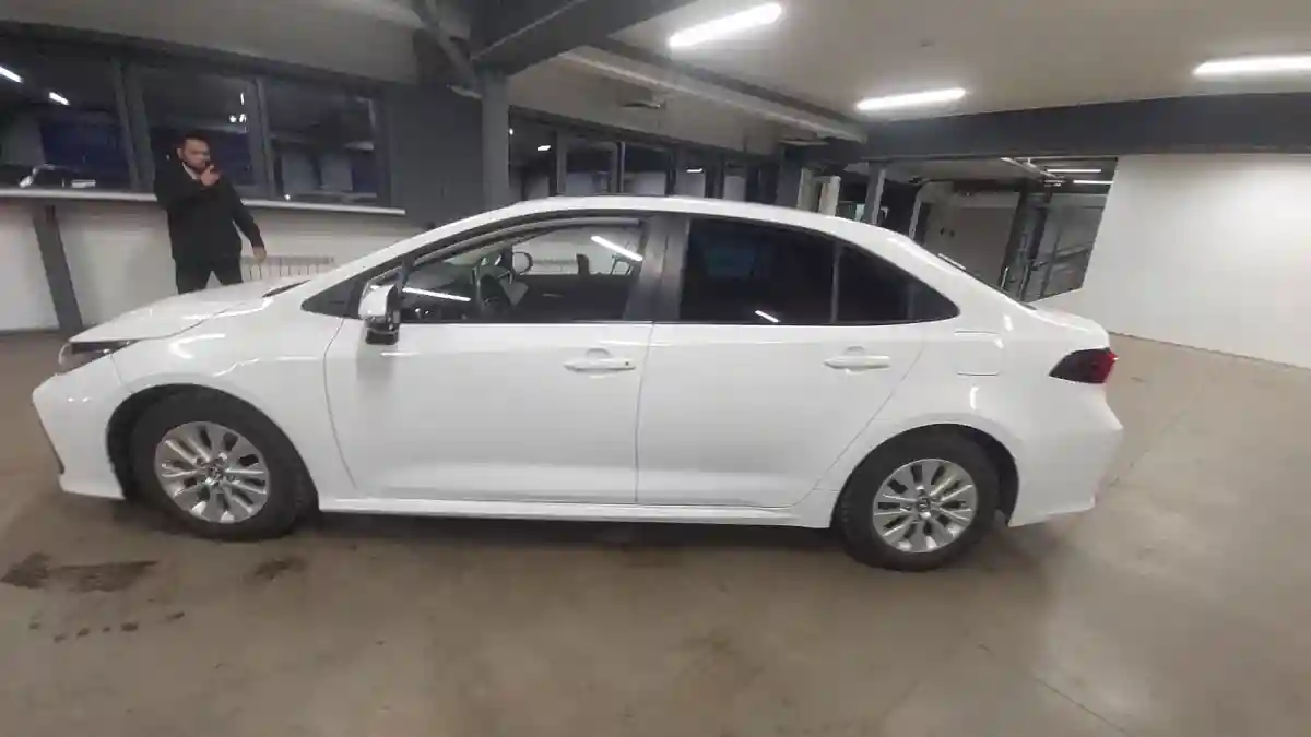 Toyota Corolla 2022 года за 8 000 000 тг. в Астана