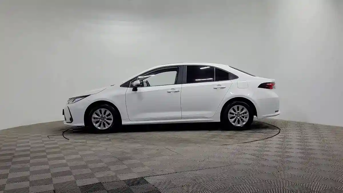 Toyota Corolla 2022 года за 8 990 000 тг. в Алматы
