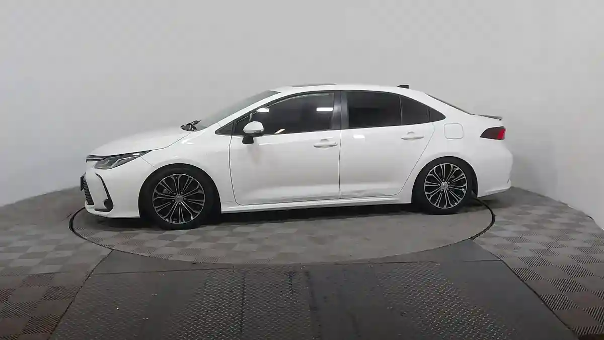 Toyota Corolla 2022 года за 8 990 000 тг. в Астана