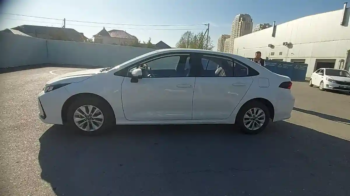 Toyota Corolla 2023 года за 9 300 000 тг. в Шымкент