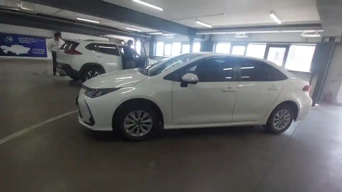 Toyota Corolla 2022 года за 10 000 000 тг. в Астана