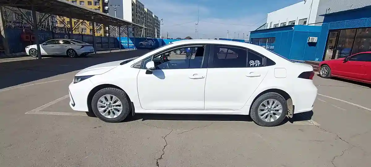 Toyota Corolla 2022 года за 9 000 000 тг. в Алматы