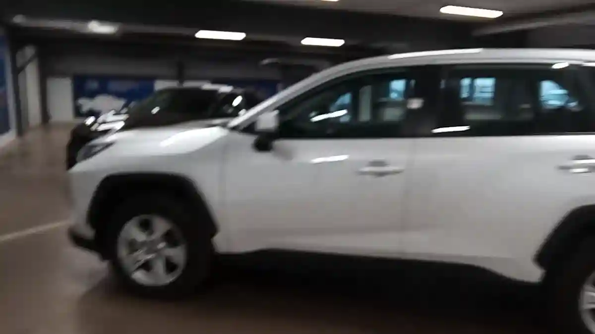 Toyota RAV4 2024 года за 15 000 000 тг. в Астана