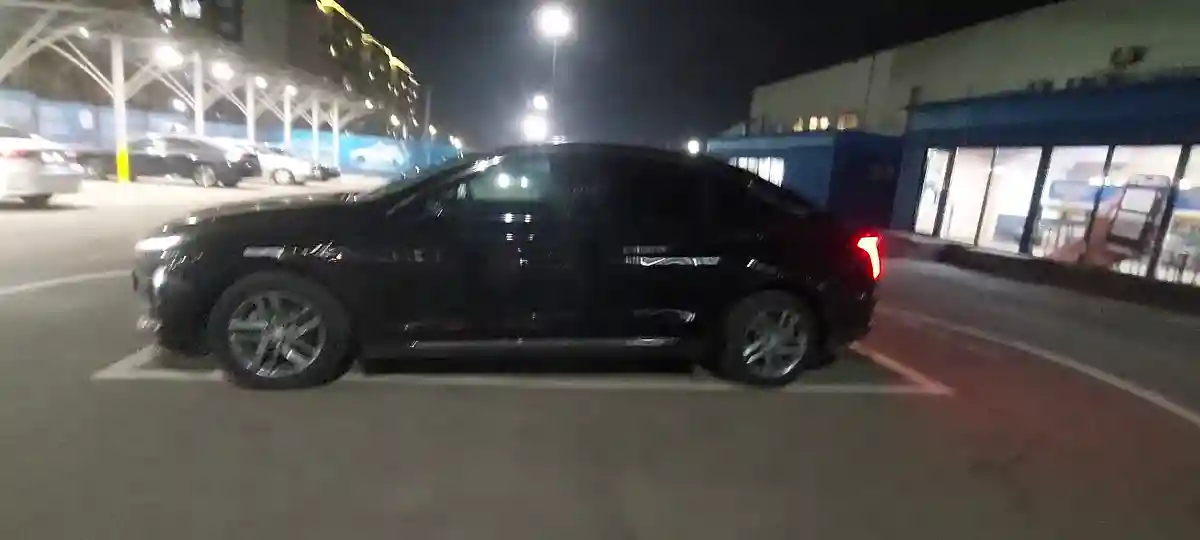 Hongqi E-QM5 2025 года за 8 000 000 тг. в Алматы