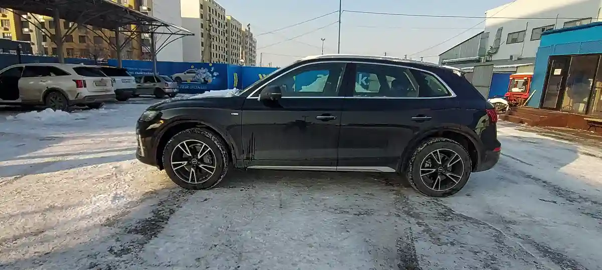 Audi Q5 2022 года за 22 000 000 тг. в Алматы