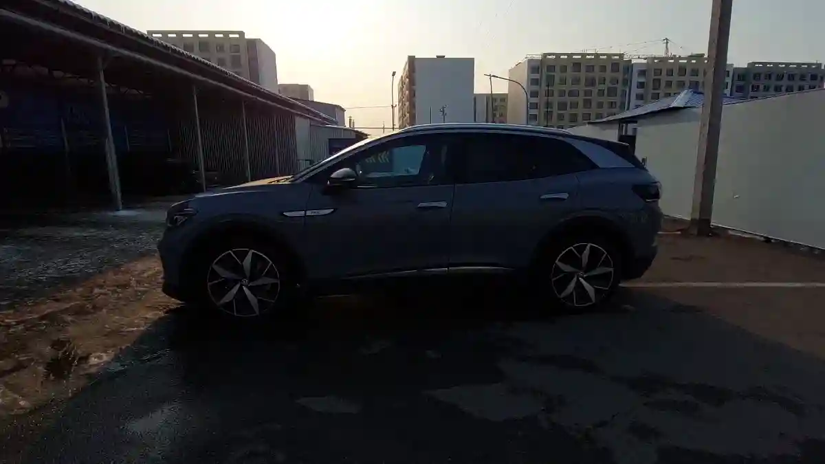 Volkswagen ID.4 2022 года за 15 000 000 тг. в Алматы