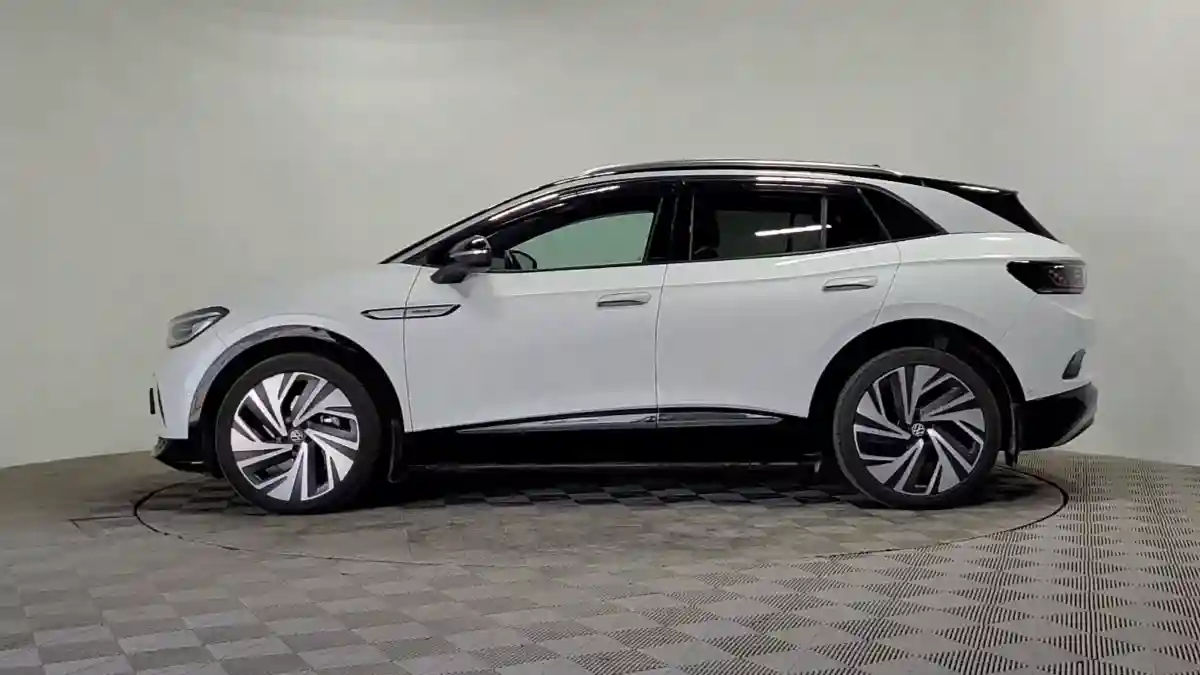 Volkswagen ID.4 2022 года за 9 890 000 тг. в Алматы