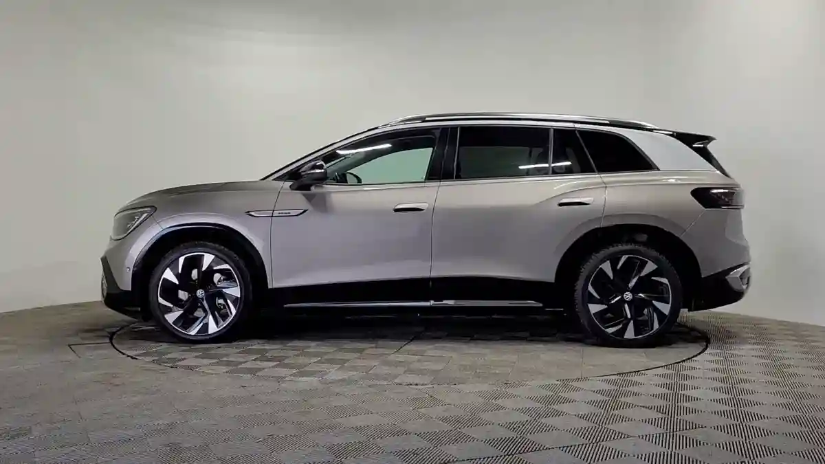 Volkswagen ID.6 2023 года за 12 600 000 тг. в Алматы