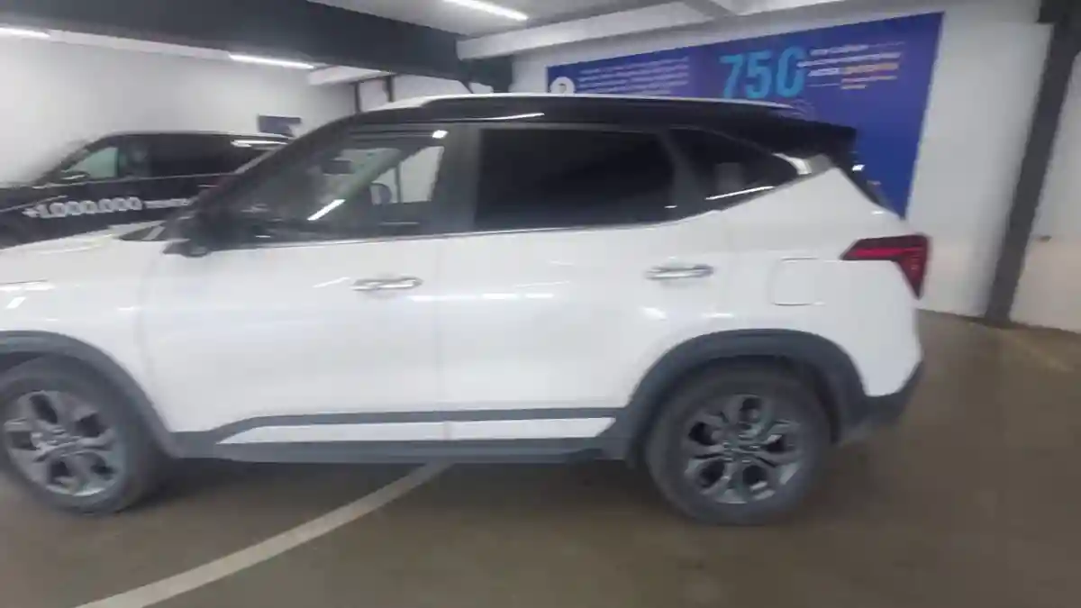 Kia Seltos 2023 года за 10 000 000 тг. в Астана