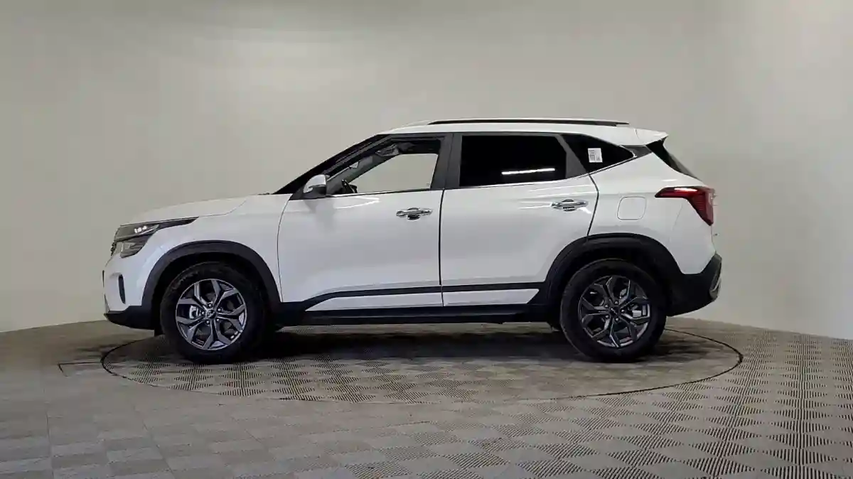 Kia Seltos 2023 года за 10 590 000 тг. в Алматы