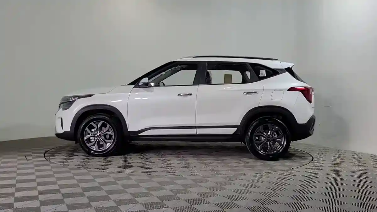 Kia Seltos 2024 года за 10 300 000 тг. в Алматы